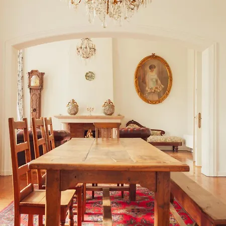 100-Year-Old Mansion With Jacuzzi Near Hasselt-3